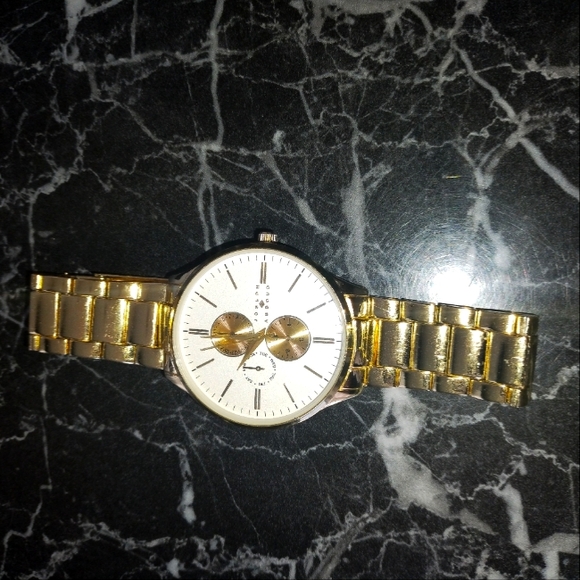 Joseph Abboud Watch - Picture 1 of 5